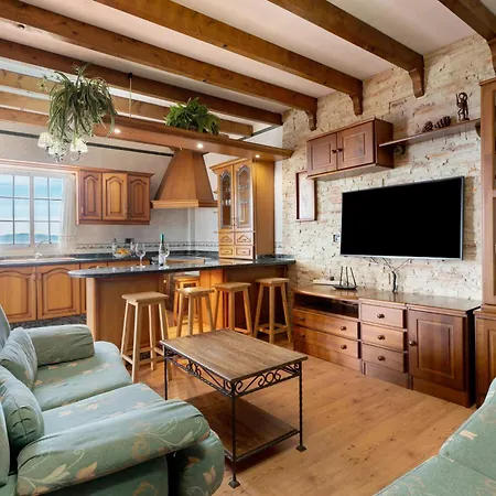 بيت للعطل Tijoco By Paramount Holidays